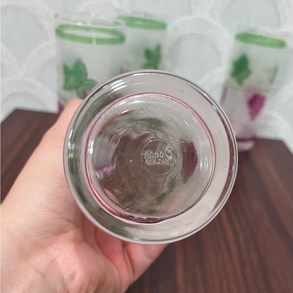 Set of (4) VTG 50’s-60’s Libbey Frosted “Grapevine” Glasses 🍇 - Picture 3 of 6